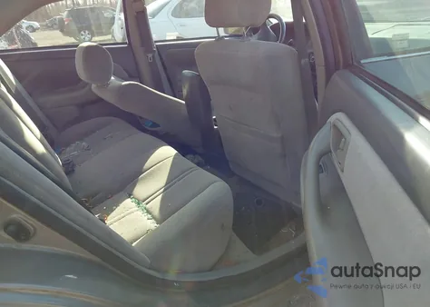 1997 Toyota Camry Xle V6 z USA, uszkodzony, nr VIN 4T1BF22K4VU001925